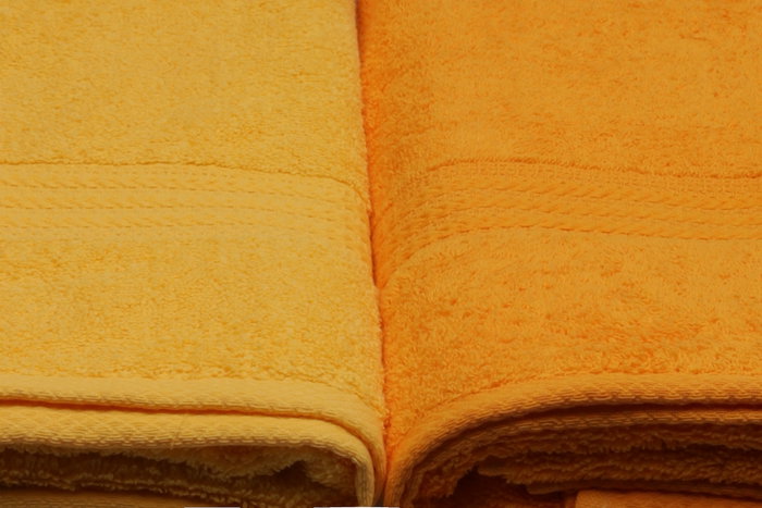 Aucune Juego de 4 toallas de baño - 70 x 140 cm - Amarillo Aucune Juego de 4 toallas de baño - 70 x 140 cm - Amarillo